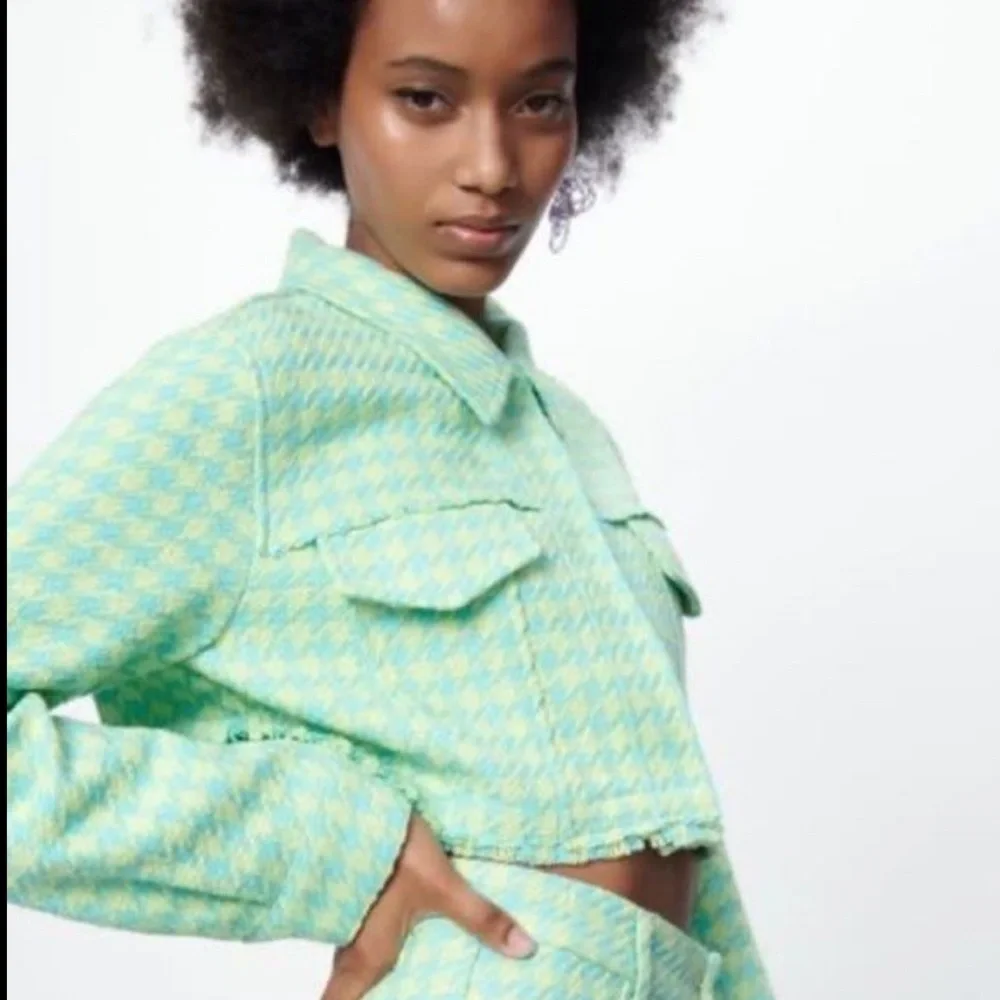 ZARA Tween Herringbone Cropped Jacket - Picture 3 of 10